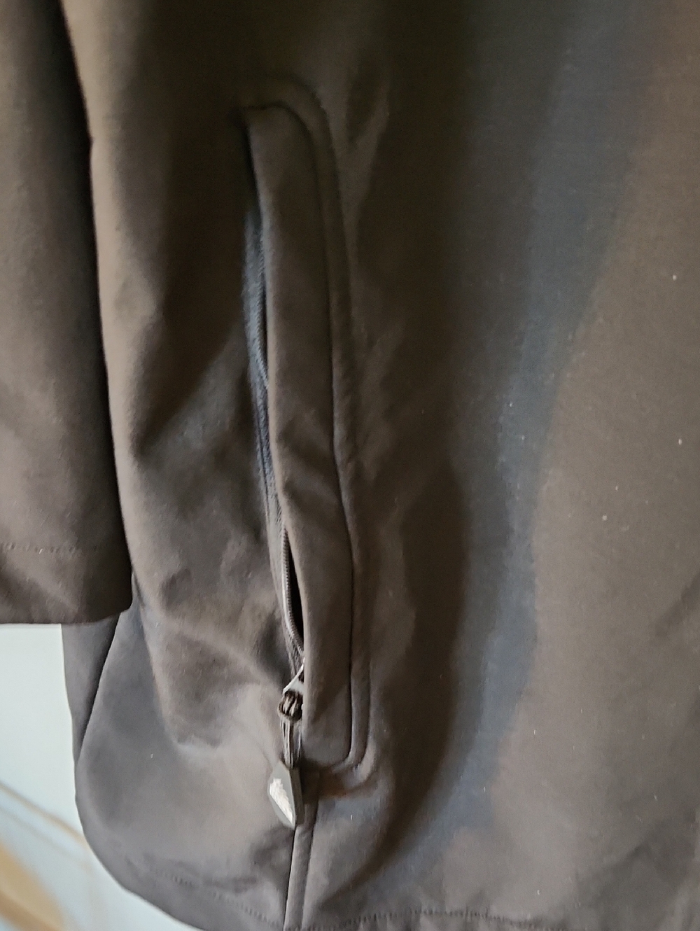 Itasca Soft Shell Jacket. - Picture 3 of 8